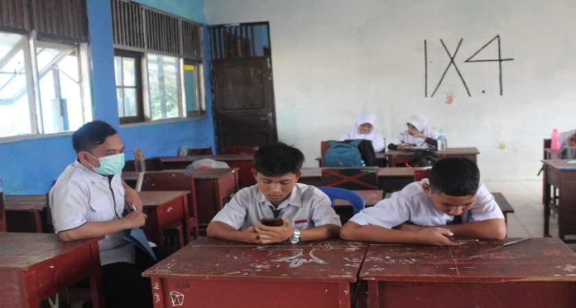 Contoh Kata-kata Penguatan Sebagai Catatan Motivasi di Rapor Siswa